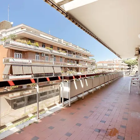 Ussani Con Terrazza Appartement